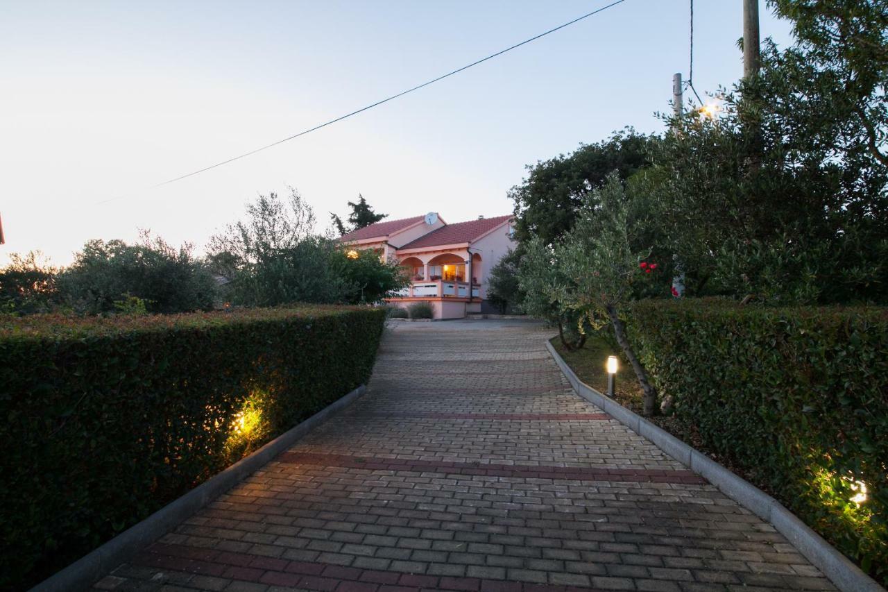 Holiday Home Antonio Dracevac Ninski Exterior foto